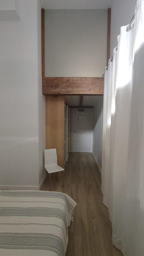 Vivienda Turistica Los Robles Tudela Exteriör bild